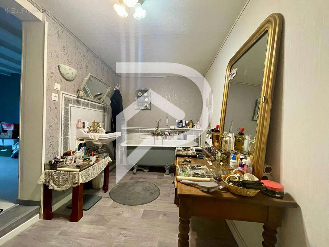 Maison Métairies-Saint-Quirin 6 pièces 165 m² - photo 6