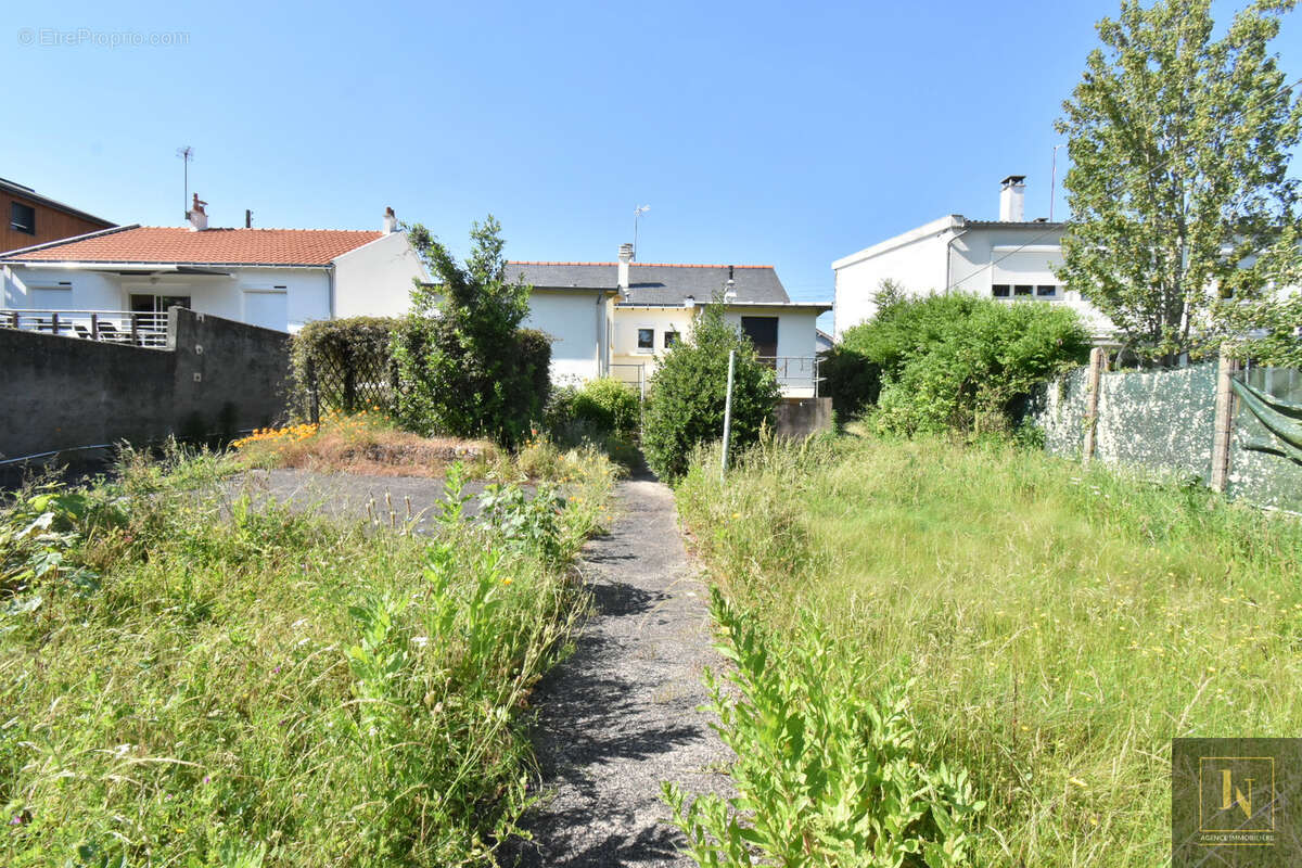 NANTES Hippodrome, maison de plain pied 3 chambres avec jardin et garage. - photo 7