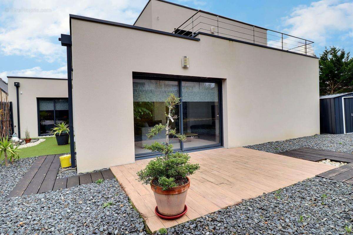 Maison à BOUCHEMAINE