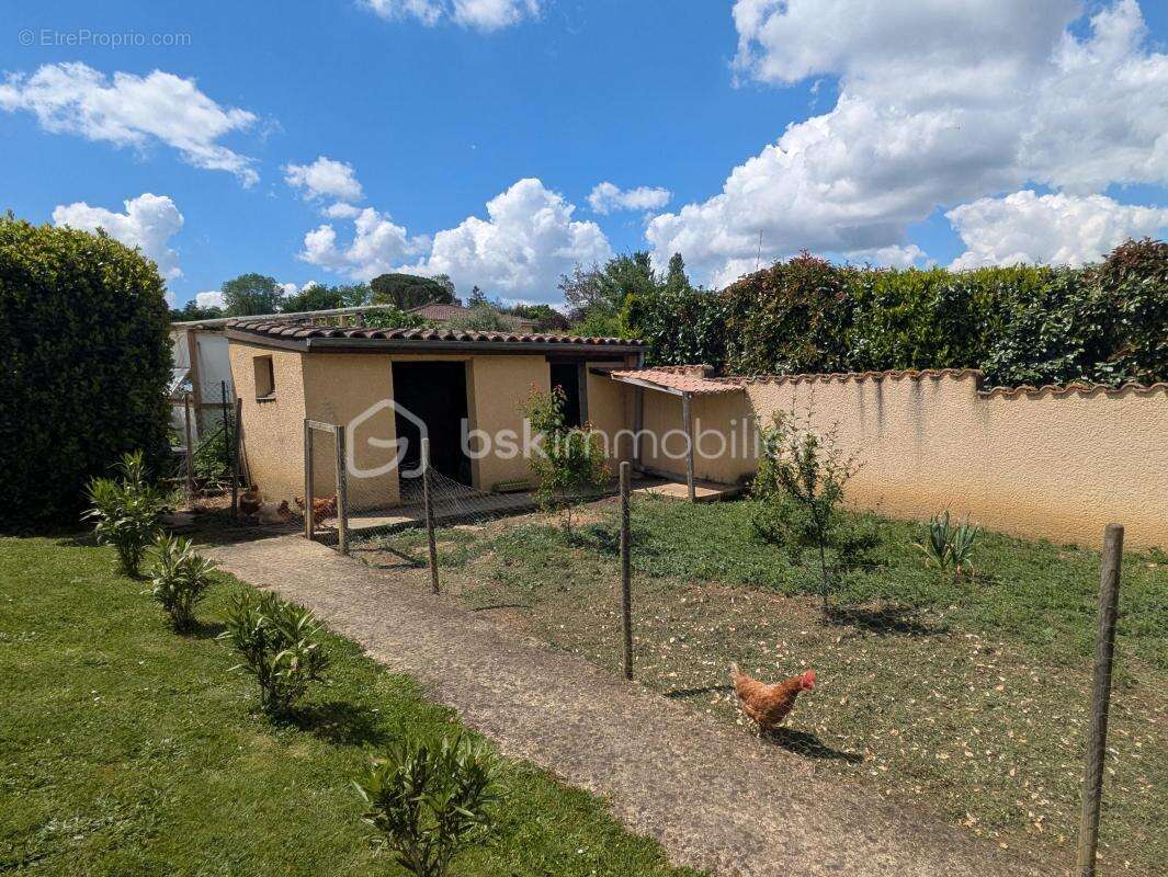Villa d’architecte contemporaine avec piscine et domotique – 226 m² - photo 21