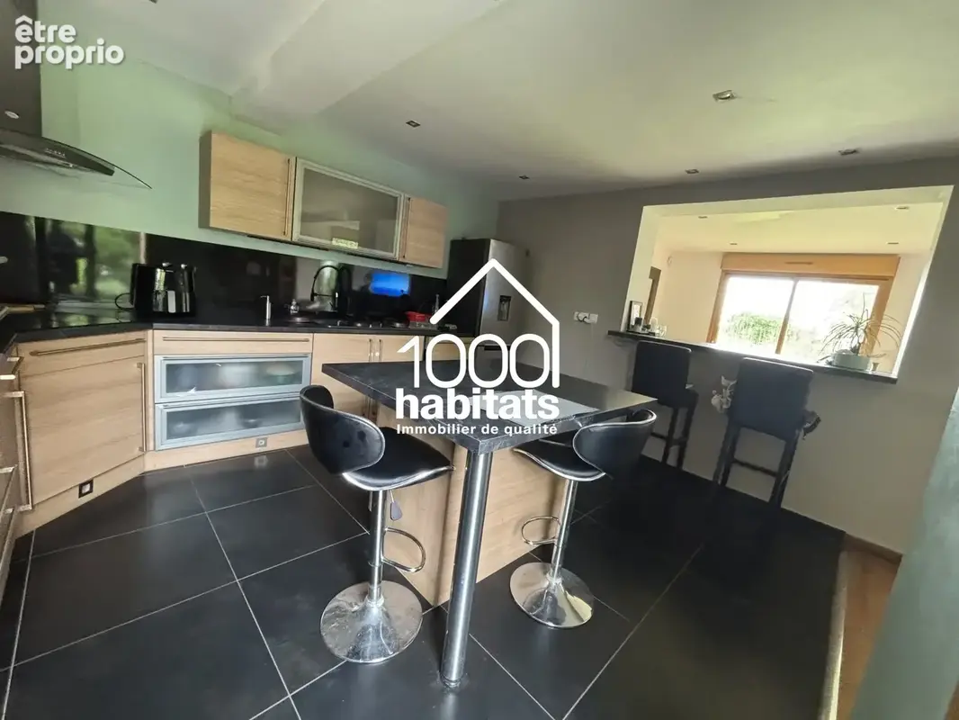 Maison 4 pièces 120 m² à vendre à Camphin-En-Pevele (59780) - photo 3