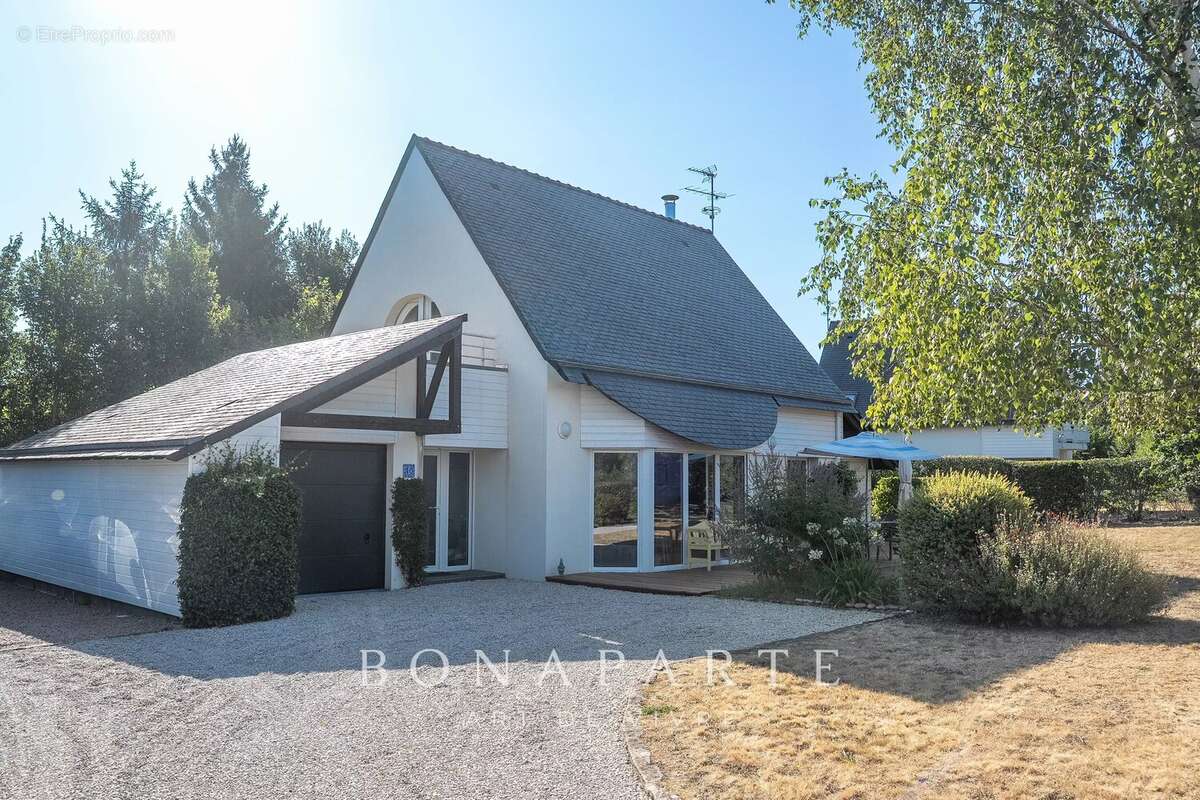 Golfe du morbihan, locmariaquer : maison 4 chambres, jardin paysagé de 975 m², le golfe à 300 m à pied - photo 3