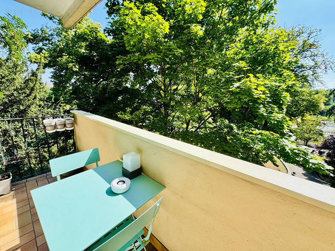 Appartement à SAVIGNY-SUR-ORGE