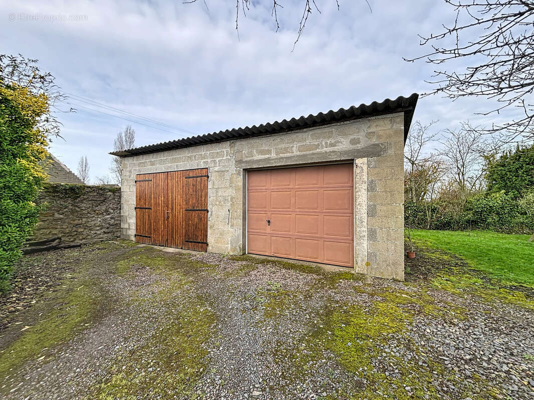 Maison à HOTTOT-LES-BAGUES