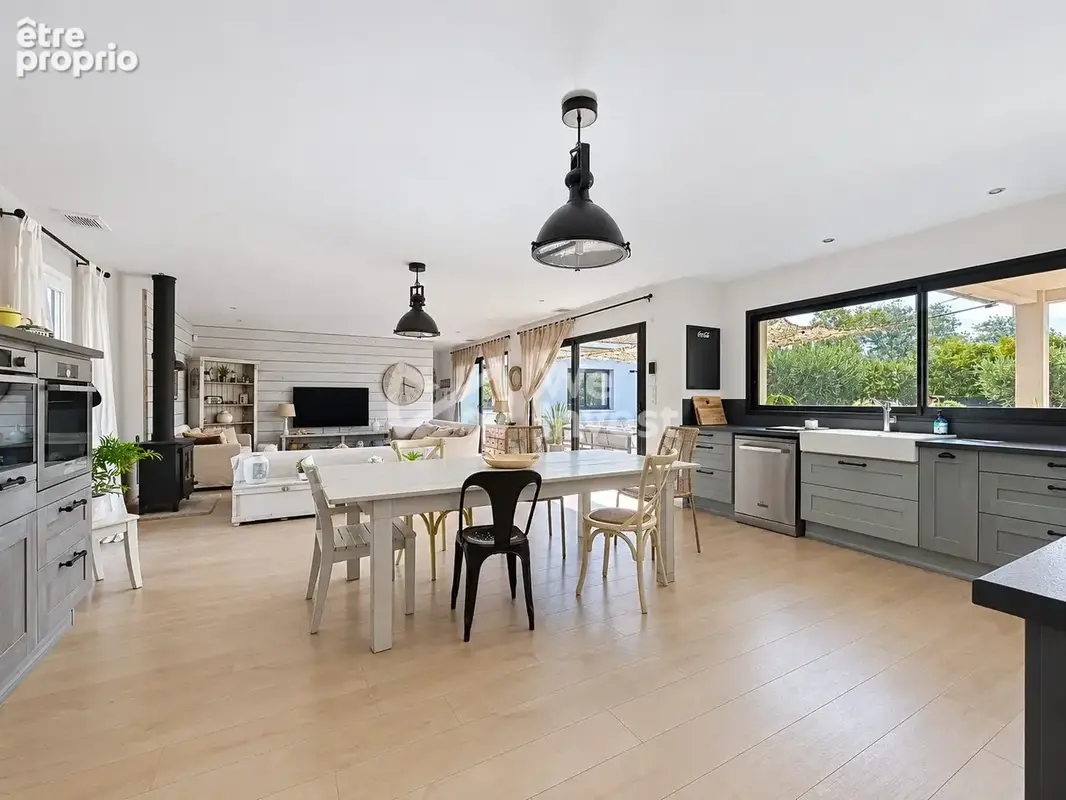 Maison 5 pièces 160 m² à vendre à Montarnaud (34570) - photo 4