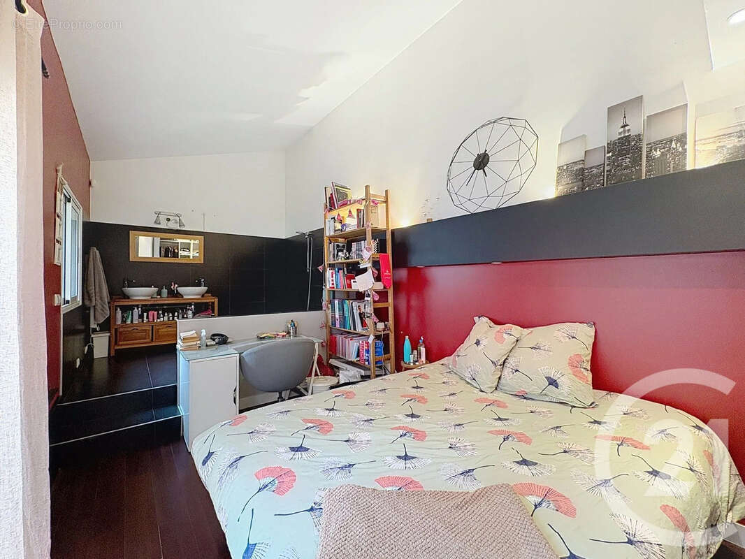 Maison à CHAMPIGNY-SUR-MARNE