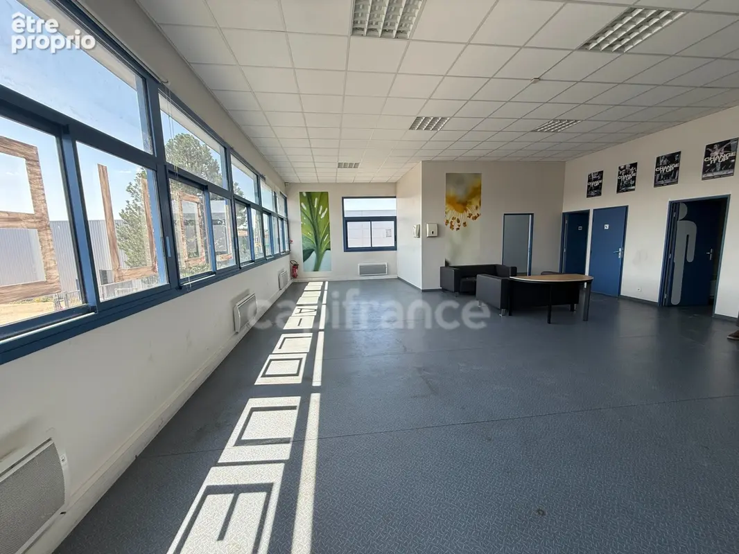 Murs commerciaux d’exception – 310 m² modulables – emplacement premium à orgeval (78) - photo 2