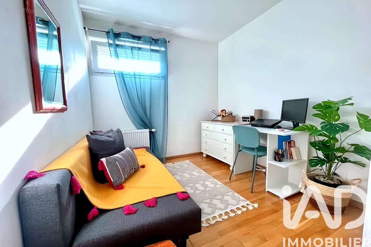 Photo 9 - Appartement à VILLEURBANNE