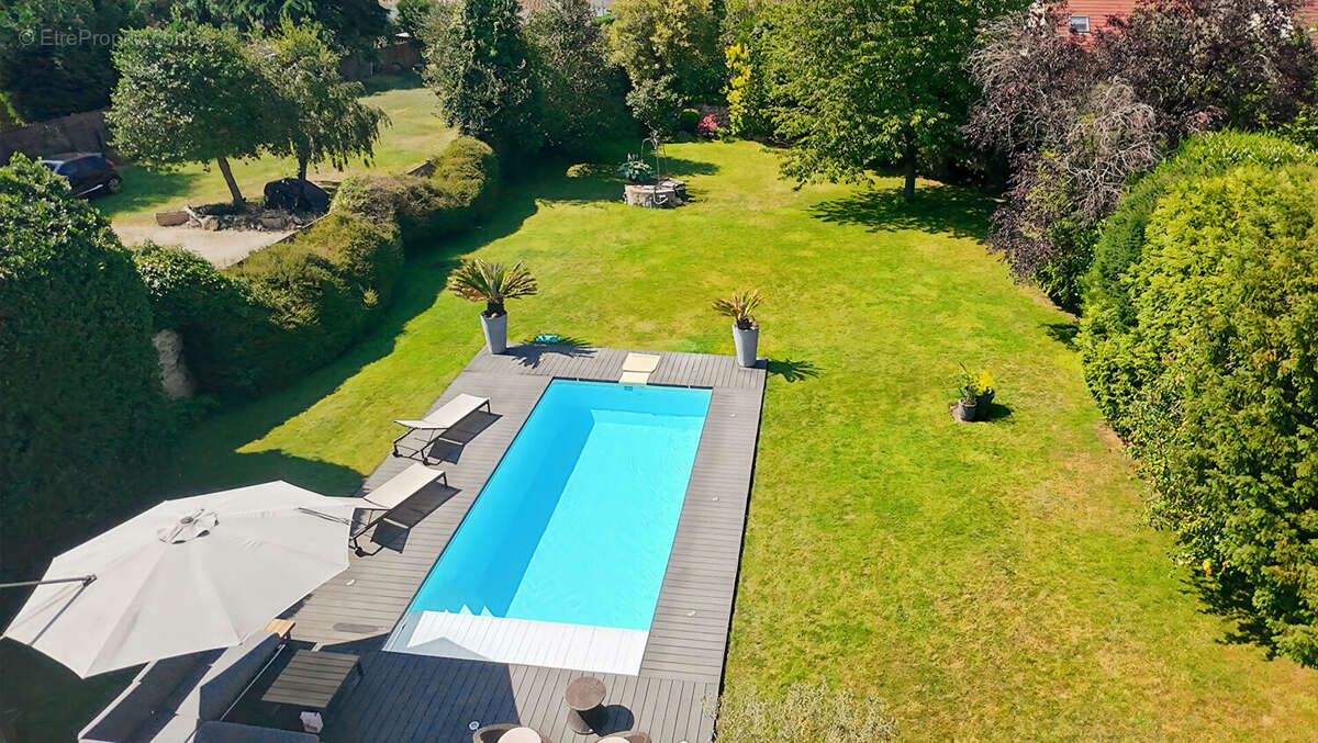 Maison contemporaine avec piscine au coeur de Mennecy - photo 11
