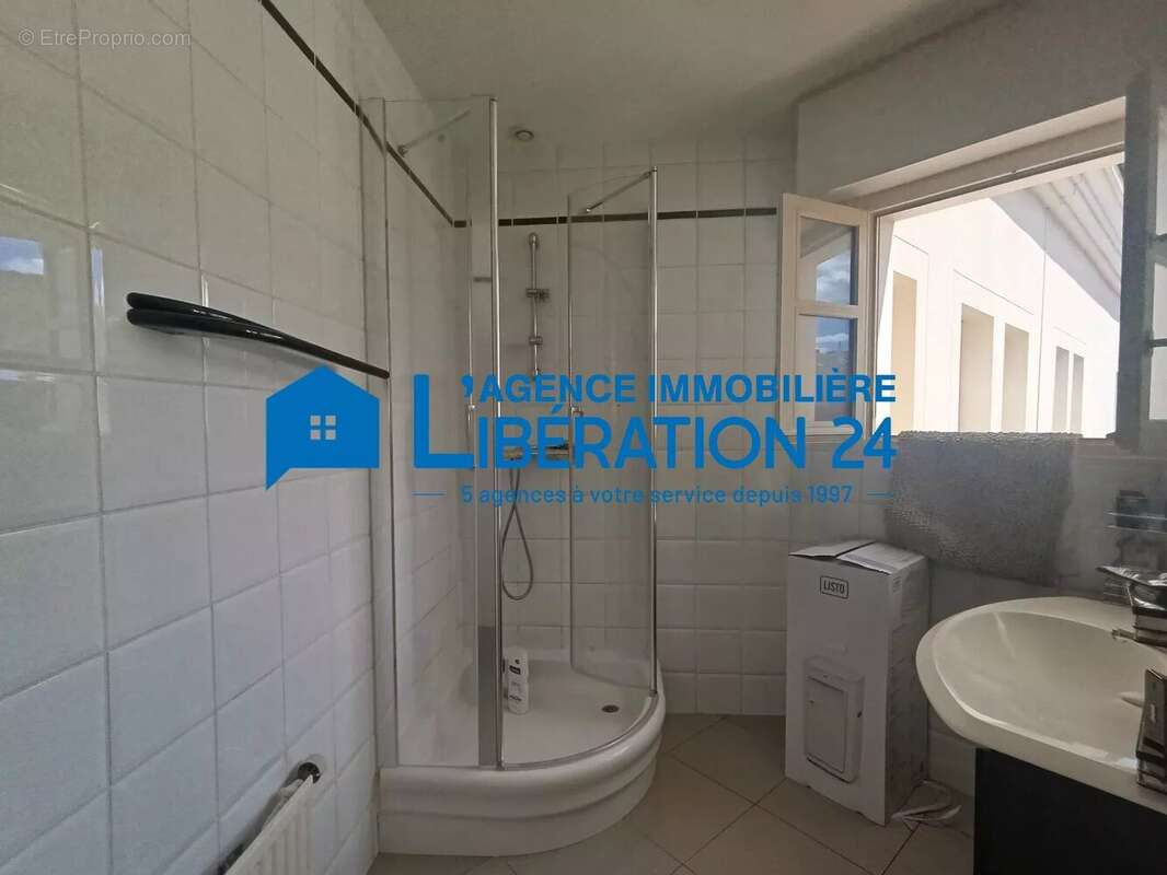 Quartier trefilerie maison de ville 147m² - photo 9
