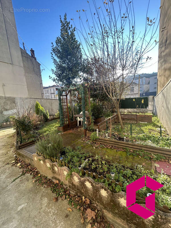 Maison à SAINT-ETIENNE