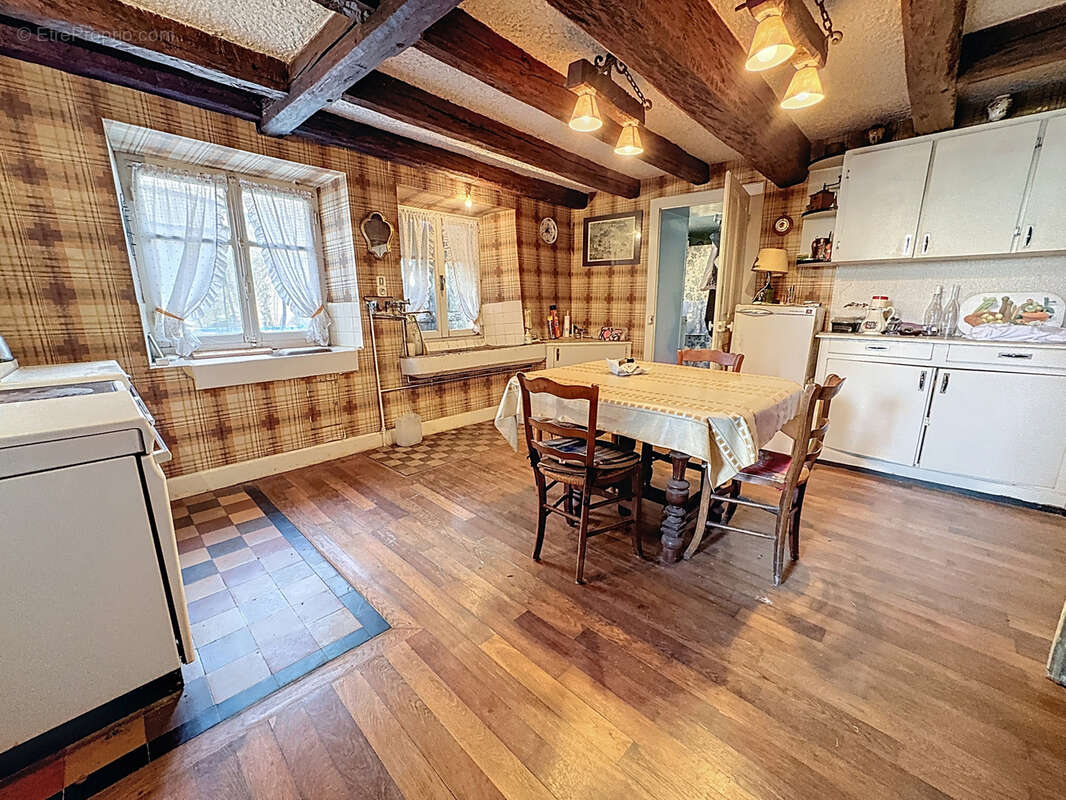 Maison à OELLEVILLE