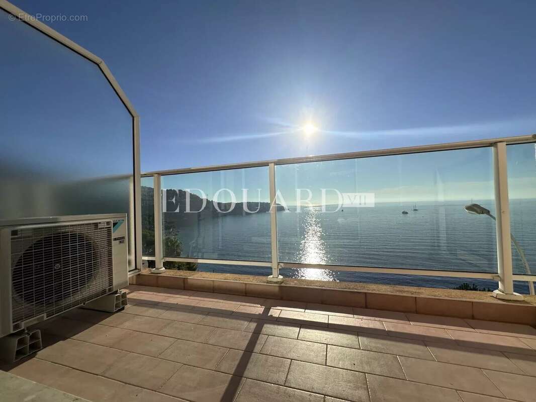 Appartement à ROQUEBRUNE-CAP-MARTIN