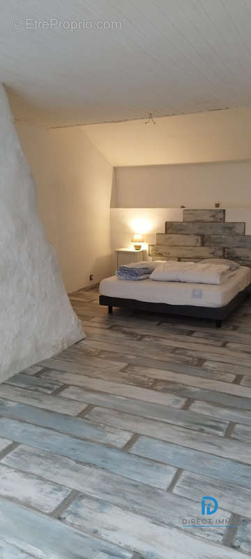 Maison à PLANCHER-BAS