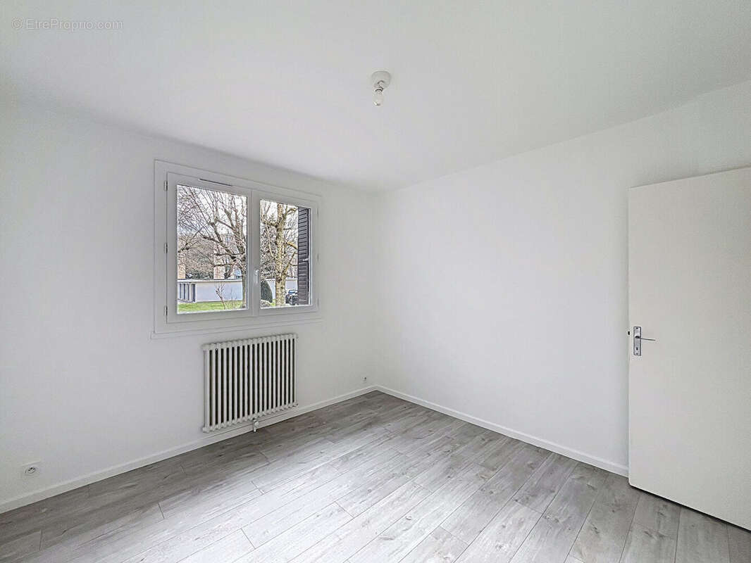 Appartement à BOURGOIN-JALLIEU