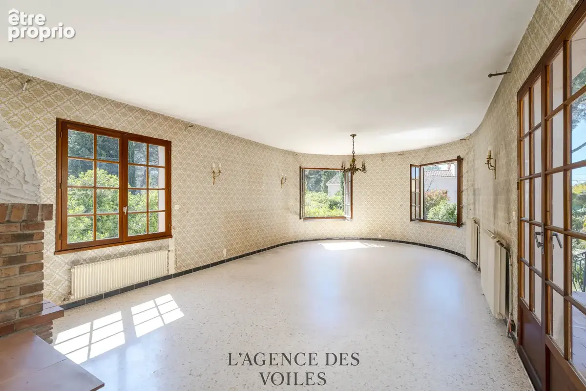 Villa de 194 m2 avec piscine sur 1554 m2 de parcelle - photo 5