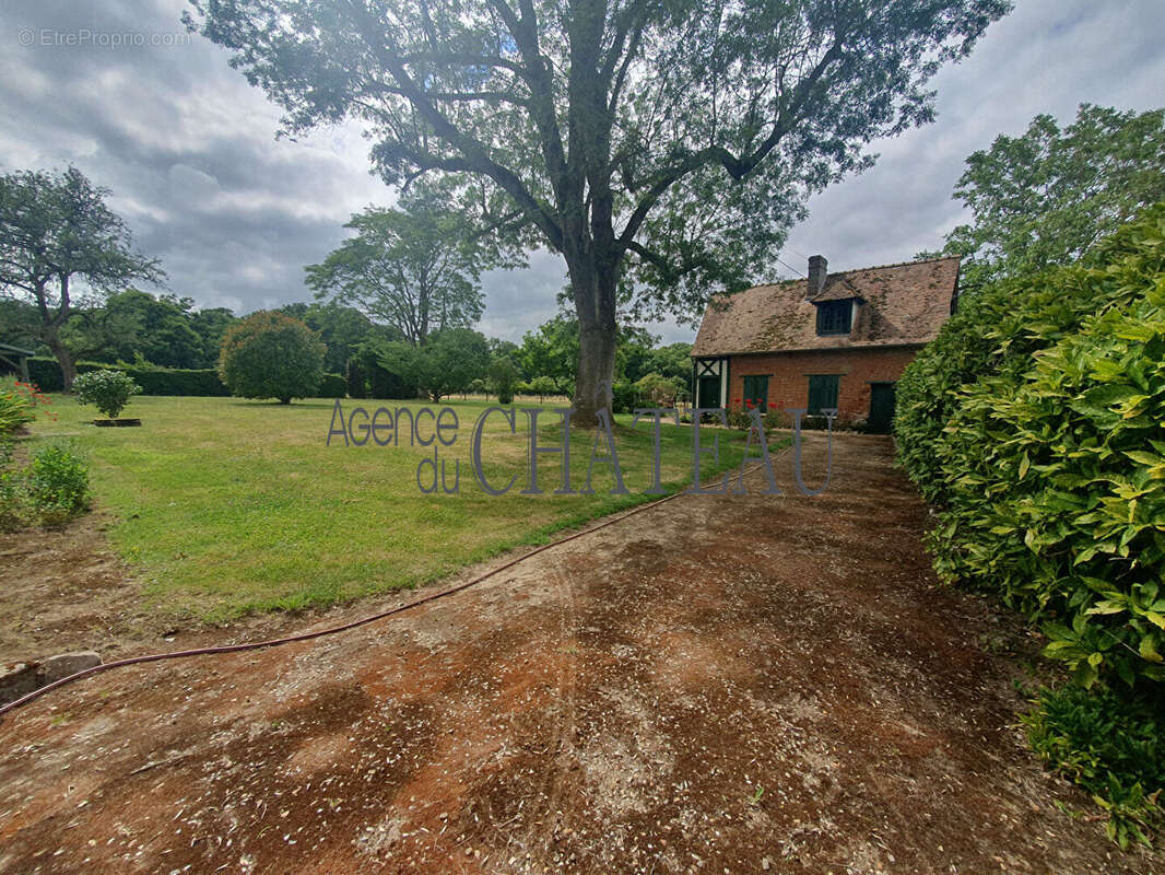 Magnifique propriété de caractère sur 18 750 m² - photo 16