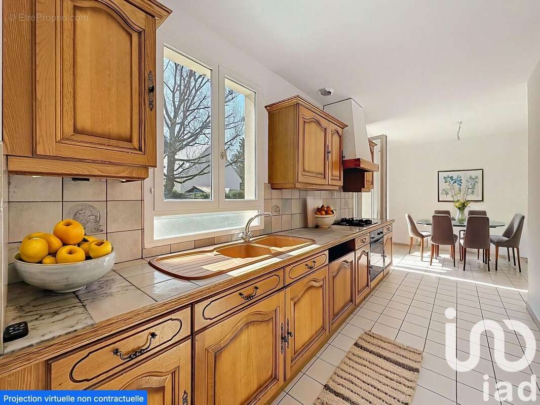 Photo 8 - Maison à SAINT-REMY-LES-CHEVREUSE