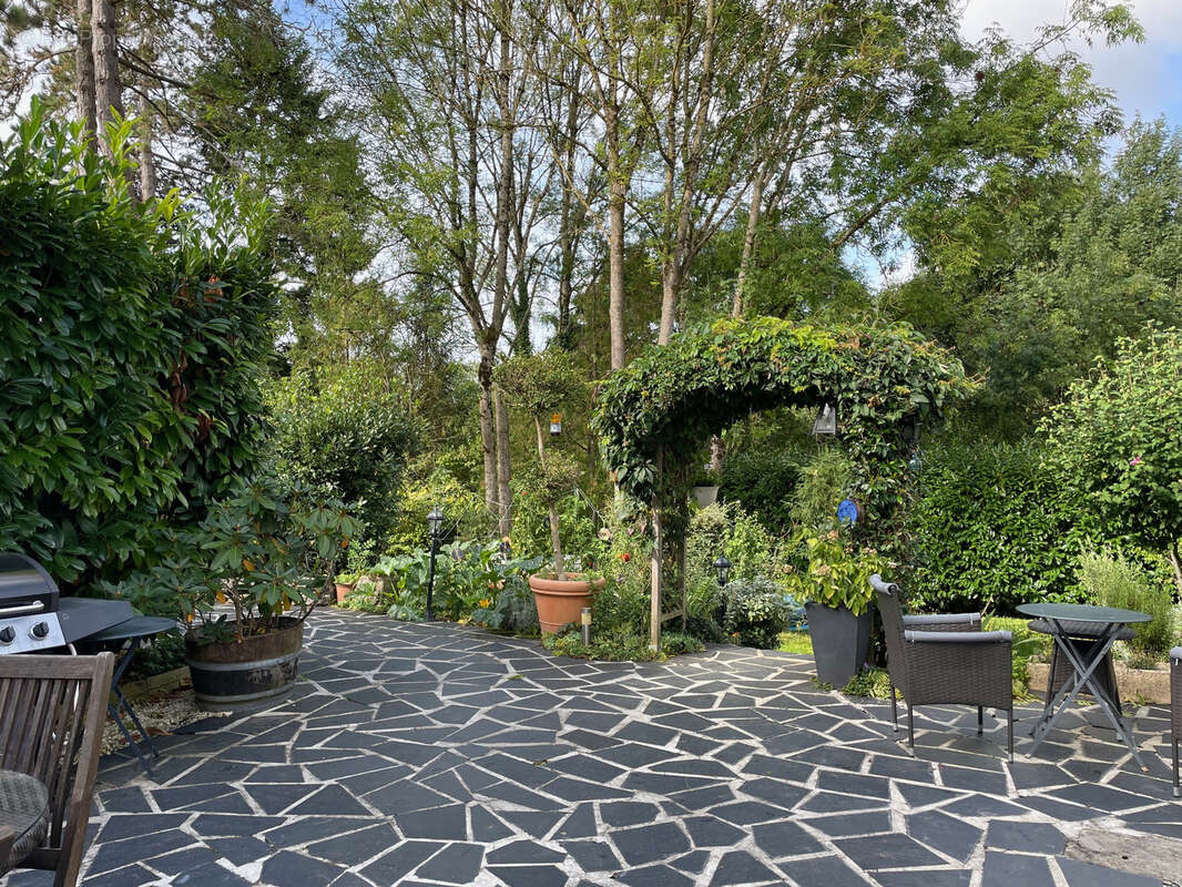 Maison à JOUY-SUR-MORIN