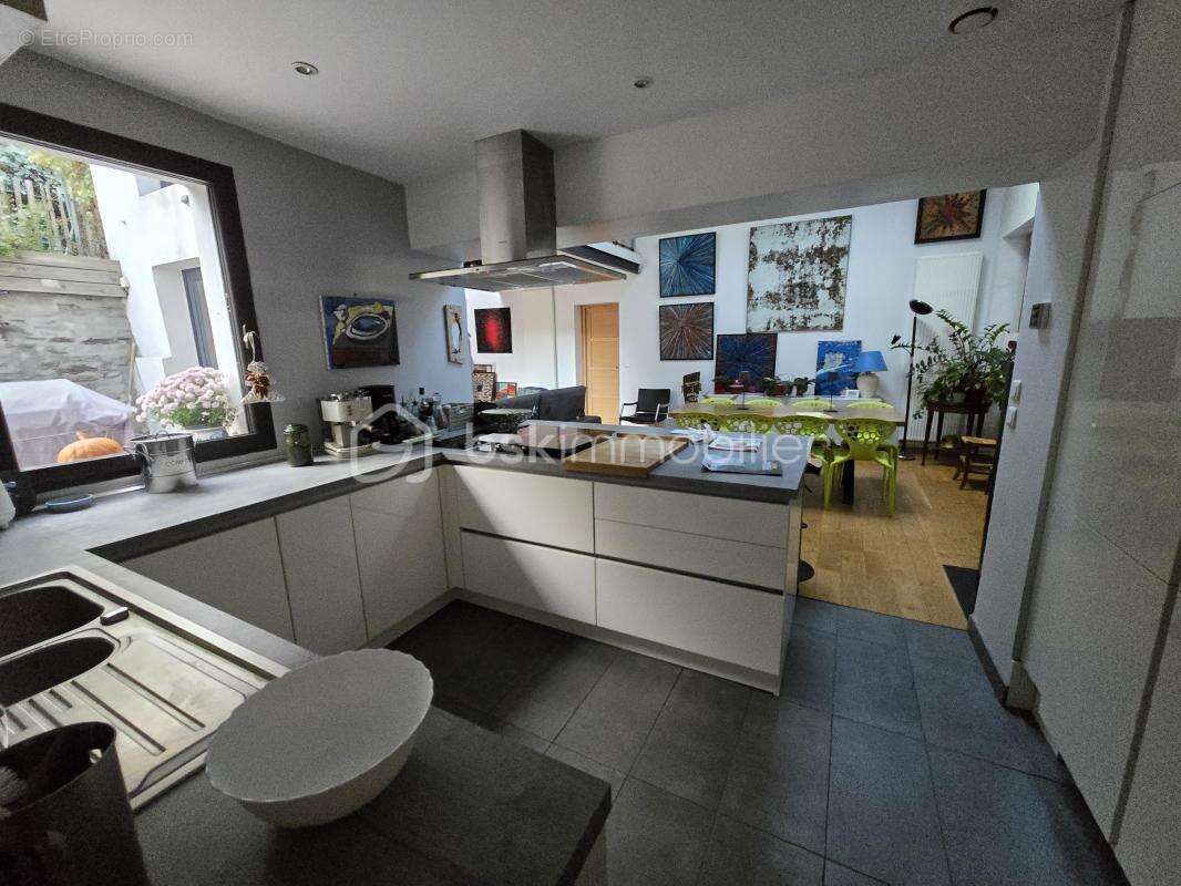 Maison à CUXAC-CABARDES