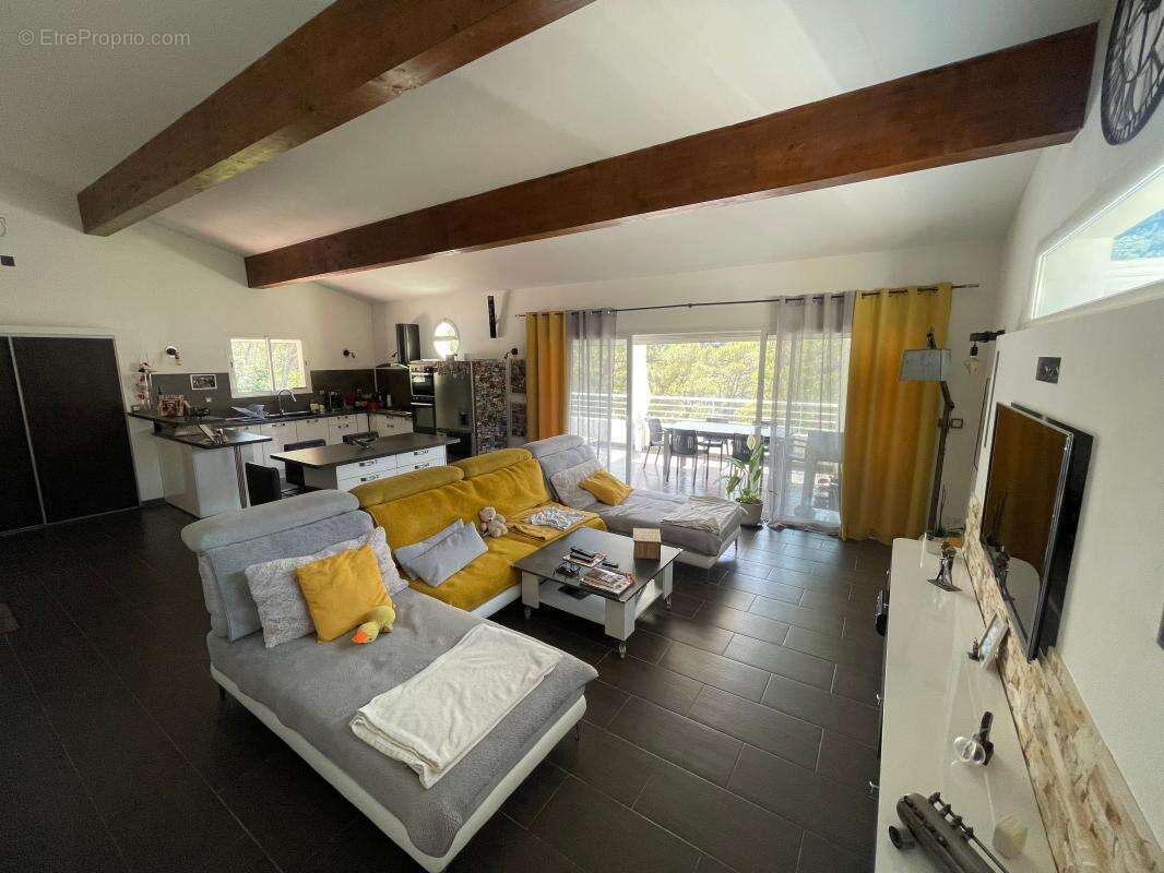 Maison à LA VALETTE-DU-VAR