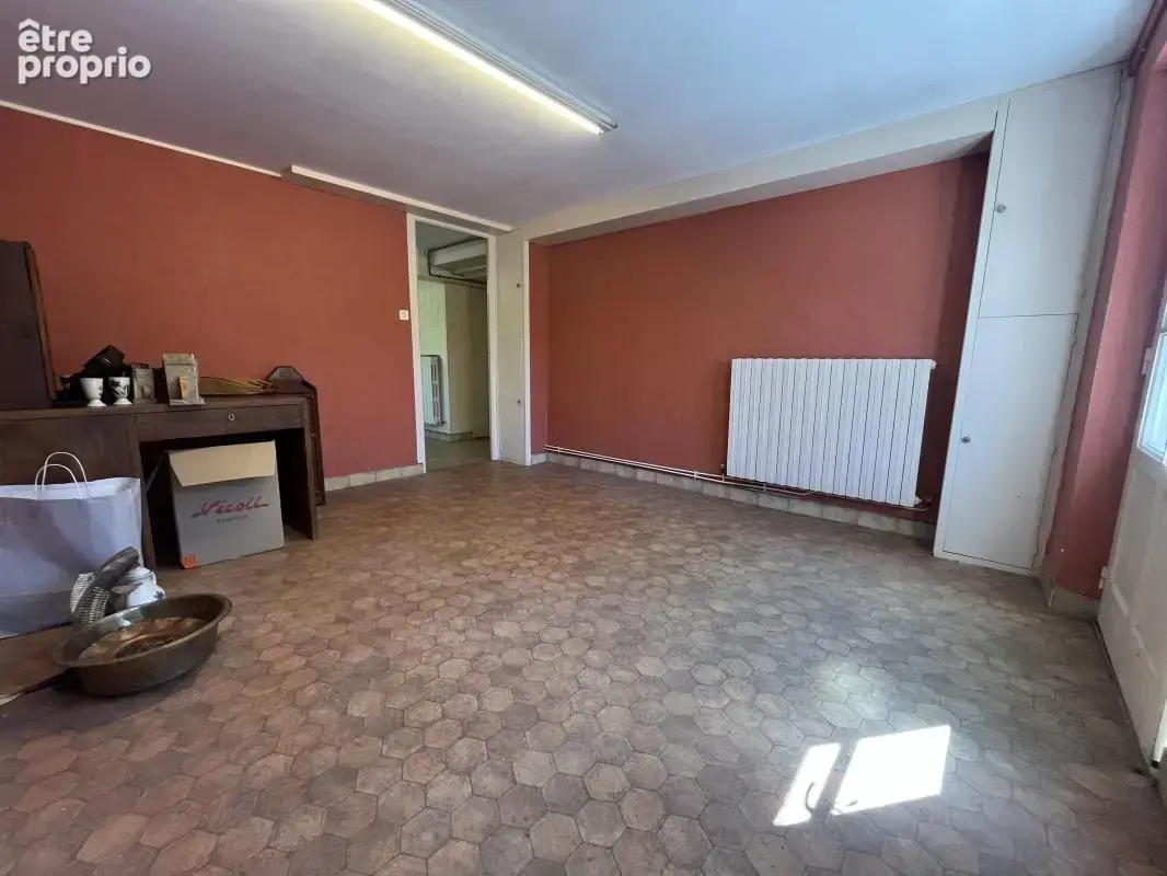 Maison 7 pièces 140 m² à vendre à Chabanais (16150) - photo 13