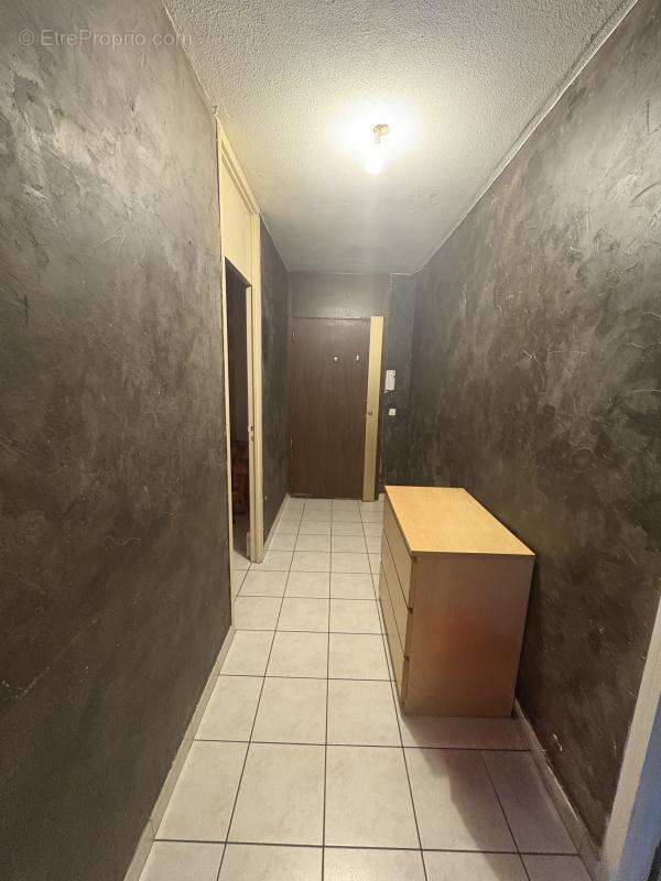 Appartement à LYON-8E