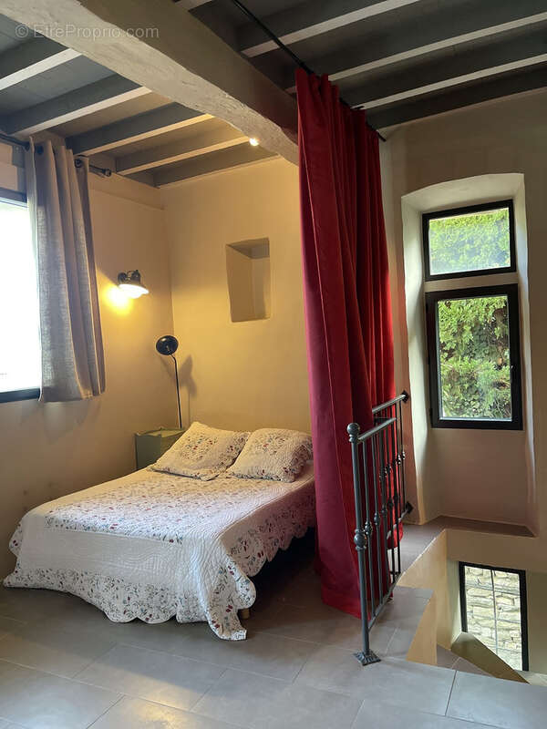 Maison à VAISON-LA-ROMAINE