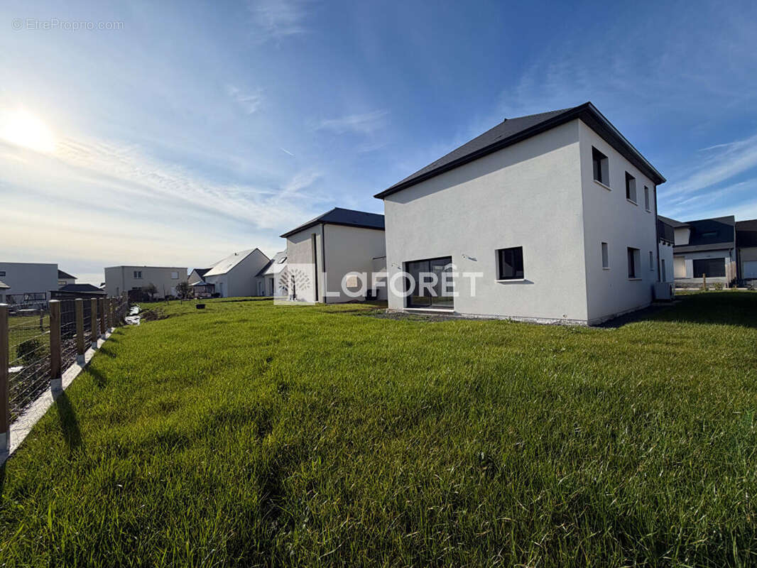 Maison à BLAINVILLE-SUR-ORNE