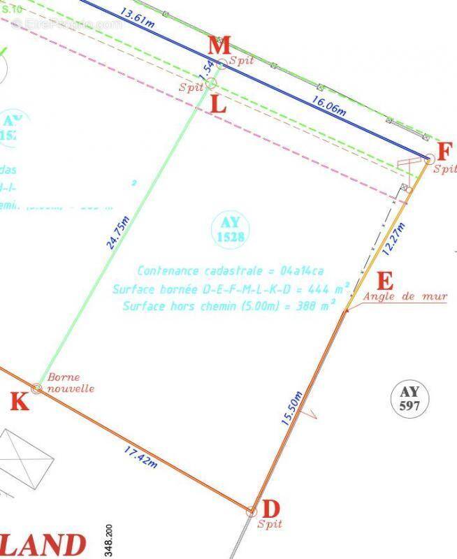 Terrain à LE TAMPON