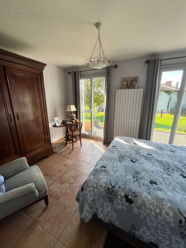 Maison à SAINT-GEORGES-DE-RENEINS