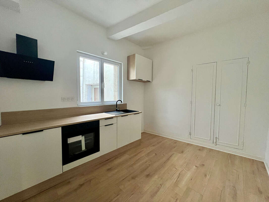Appartement à THEZAN-LES-BEZIERS