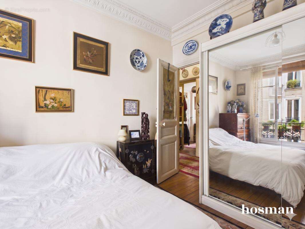 Appartement à PARIS-18E