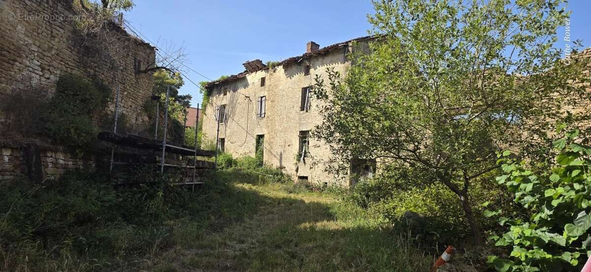 Maison à SAINT-PARDOUX