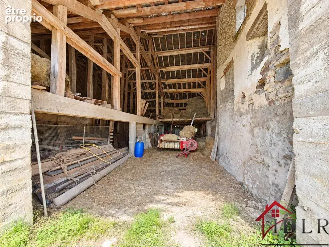 Ferme de caractère à rénover- Dépendance   Potentiel except - photo 9