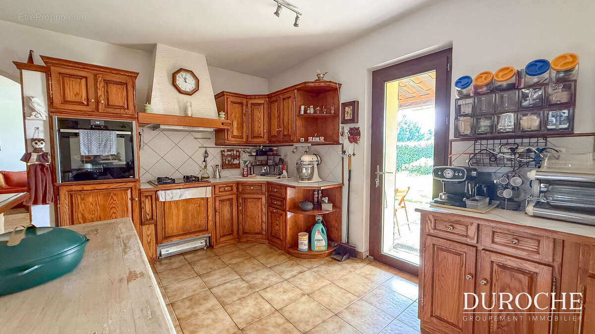 Maison à CADEROUSSE