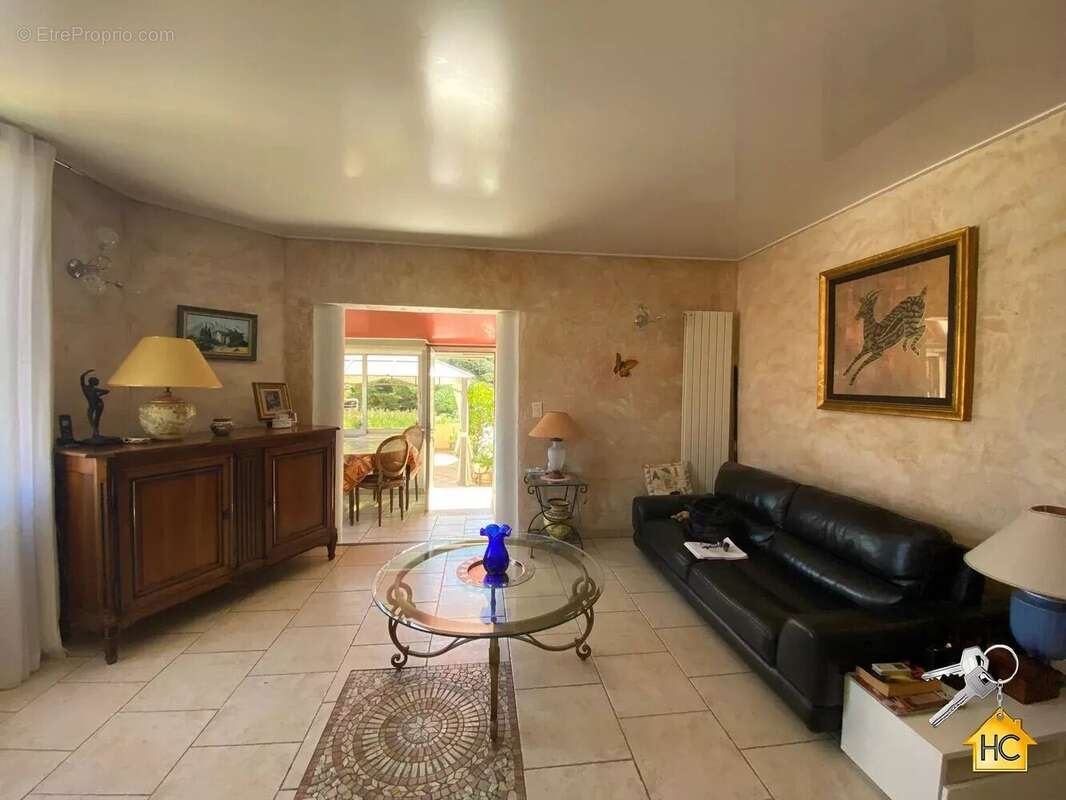 Appartement à LE CANNET