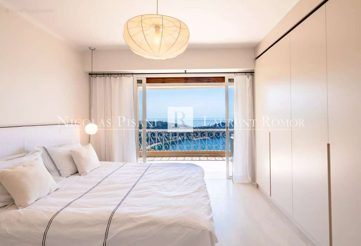 Appartement à VILLEFRANCHE-SUR-MER