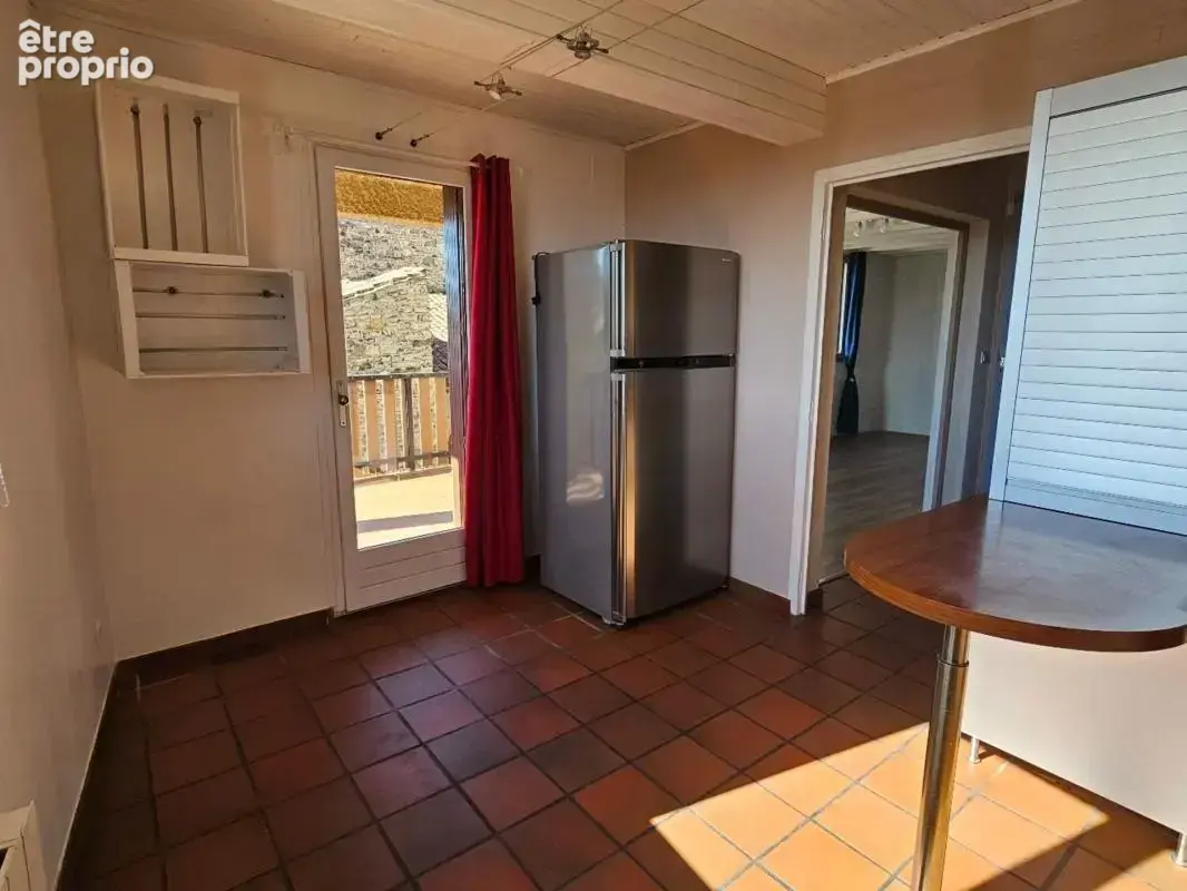 Chaleureuse maison de village + terrasse + garage - photo 10