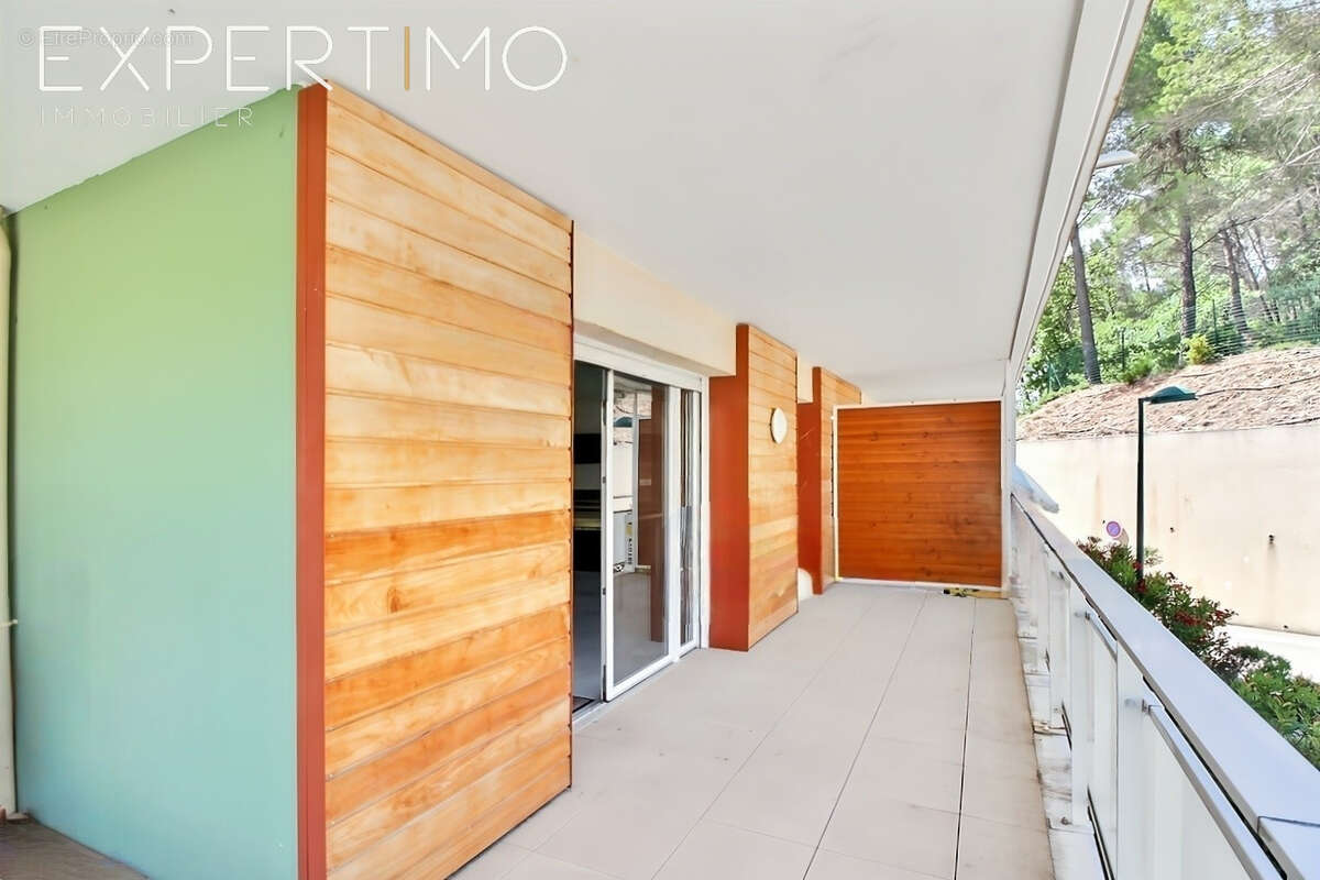 Appartement à ROUSSET