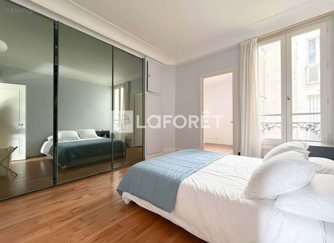 3 pièces traversant avec charme de l'ancien 67m² - photo 4