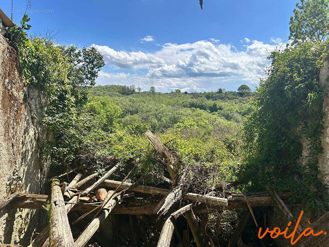 Maison à BELVEZE-DU-RAZES