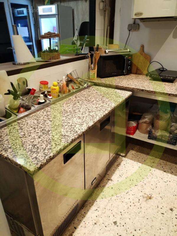 Commerce à SAINT-LAURENT-DU-VAR