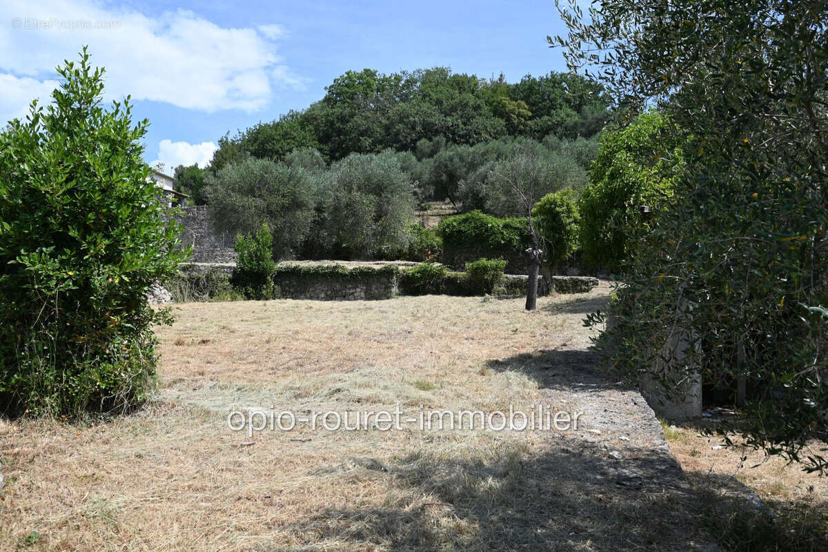 Maison à Le Rouret  - photo 8