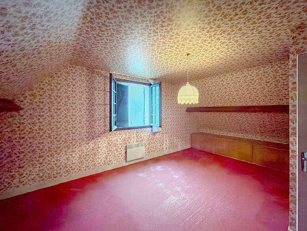 Maison à SOMMEVAL