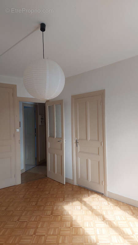 Appartement à TENCE