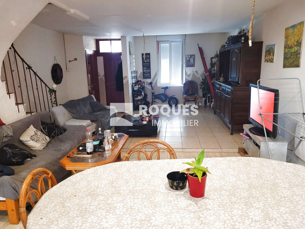 Appartement à LE BOUSQUET-D'ORB