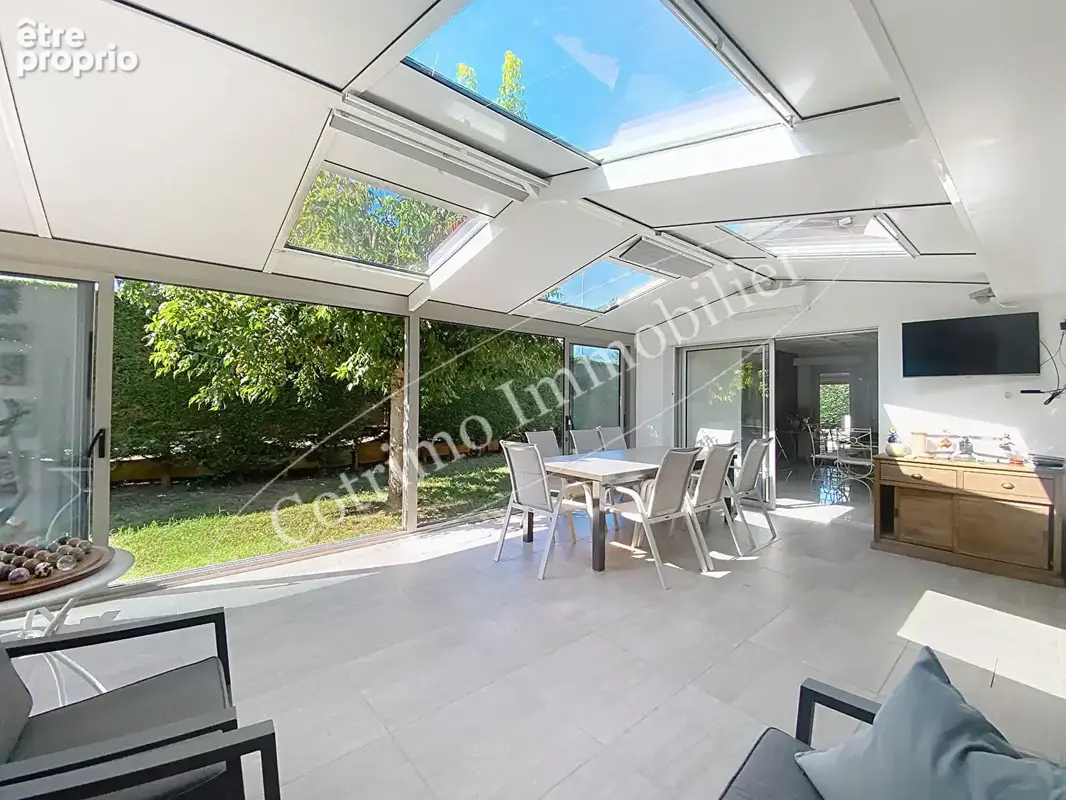 Genas Maison Plain pied 147m² Terrain 788m² - photo 2