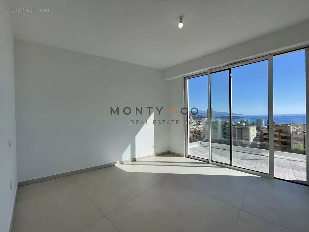 Appartement à BEAUSOLEIL