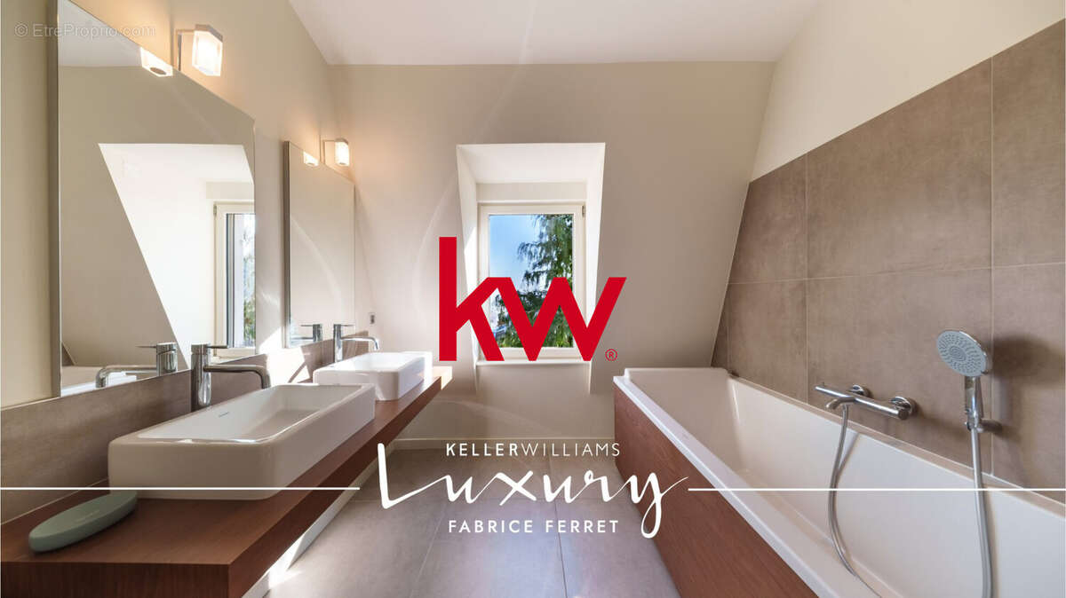 Appartement à CHAMALIERES